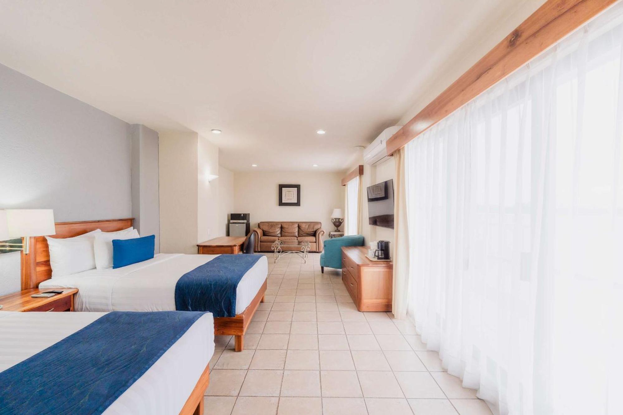 Comfort Inn Tampico Exterior foto